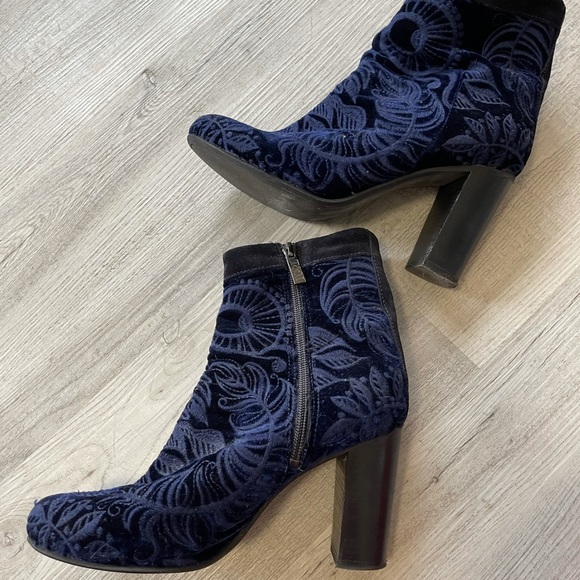 Duo boots royal blue velvet ankle boots - Picture 2 of 7